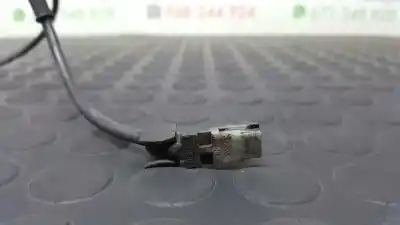 Peça sobressalente para automóvel em segunda mão sensor abs por renault clio iii confort dynamique referências oem iam 8200419177  