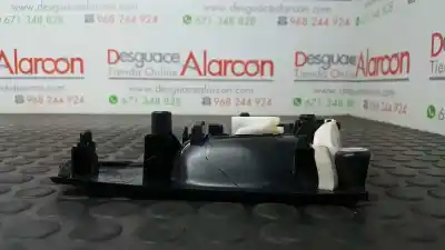 Автозапчастина б/у завнішня ручка задня ліва для renault clio iv bh desde 09/2012 clio dynamique посилання на oem iam 806061728r  