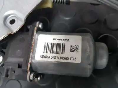 Second-hand car spare part passenger side right window regulator for renault kangoo furgón compact comfort oem iam references 807209565r  807207012r