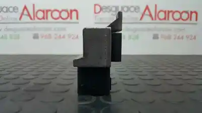 Автозапчастина б/у коробка передігрів для citroen c3 picasso sx посилання на oem iam 9640469680  