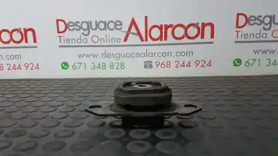 Second-hand car spare part engine support for renault clio iii exception oem iam references 8200352861  