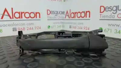 Peça sobressalente para automóvel em segunda mão puxador exterior frente direito por mercedes-benz clase c (w203) familiar c 200 t cdi (la) (203.207) referências oem iam 2037600234