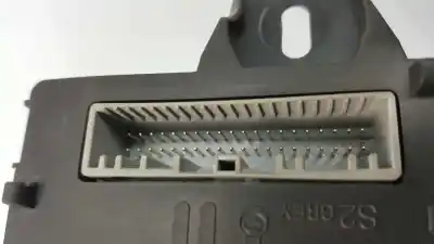 Peça sobressalente para automóvel em segunda mão módulo eletrônico por renault clio iv business referências oem iam 284b15639r a2c86184601 a2c97556800
