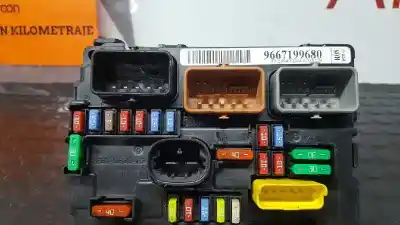 Second-hand car spare part fuse box unit for citroen c3 collection oem iam references 96671499680  