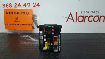 Second-hand car spare part fuse box unit for citroen c3 collection oem iam references 96671499680  