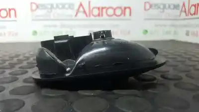 Second-hand car spare part interior right front handle for renault clio iii expression oem iam references 8200310580  