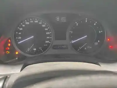 Автозапчастина б/у панель інструментів для lexus is200 (ds2/is2) 220d посилання на oem iam 8380053672  2574405761