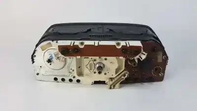 Pièce détachée automobile d'occasion compteur de vitesse tableau de bord pour mercedes-benz clase c (w201) berlina e 190 (201.024) références oem iam 87001131  