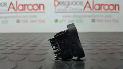 Peça sobressalente para automóvel em segunda mão botão / interruptor elevador vidro dianteiro esquerdo por dacia duster laureate 4x2 referências oem iam 8200602227  