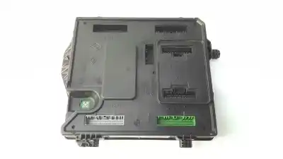 Peça sobressalente para automóvel em segunda mão caixa de fusíveis e relés por renault megane iii berlina 5 p authentique referências oem iam 284b11887r