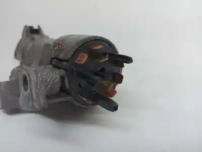 Second-hand car spare part ignition switch for skoda fabia (6y2/6y3) classic oem iam references 4b0905851c  4b0905851b