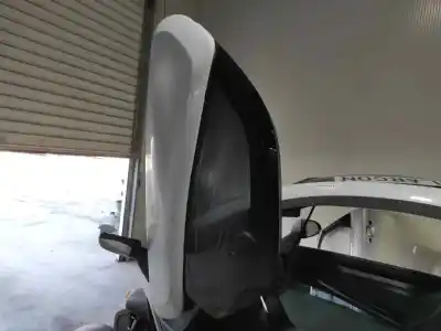 Second-hand car spare part left front door for renault twizy intens oem iam references 801010383r 809019006r 821530288r