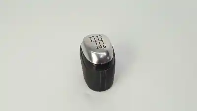 Second-hand car spare part gear lever knob for renault captur 1.5 dci diesel fap oem iam references 8201300594  
