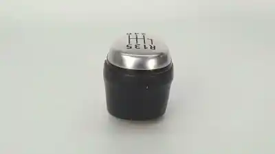 Second-hand car spare part gear lever knob for renault captur 1.5 dci diesel fap oem iam references 8201300594  