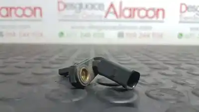 Peça sobressalente para automóvel em segunda mão sensor abs por volkswagen scirocco (137) 2.0 tdi (103kw) referências oem iam 7h0927803