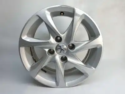 Recambio de automóvil de segunda mano de llanta para peugeot 208 style referencias oem iam 9673773577  