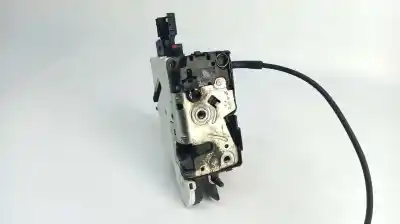 Second-hand car spare part left front door lock for peugeot 207 confort oem iam references 9135v6 24086158 24088158 / 24087158