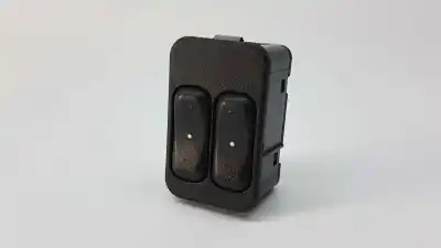 Автозапчасти б/у ВЫКЛЮЧАТЕЛЬ ЛЕВОГО ПЕРЕДНЕГО ОКНА за OPEL CORSA C  ссылки OEM IAM 24411030  13363202