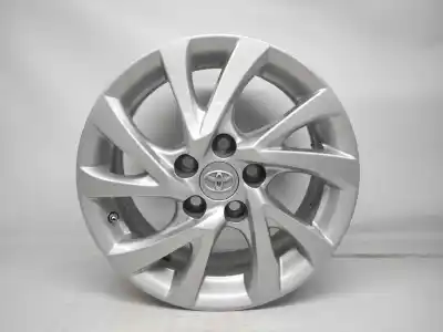 Second-hand car spare part rim for toyota auris hybrid active oem iam references   