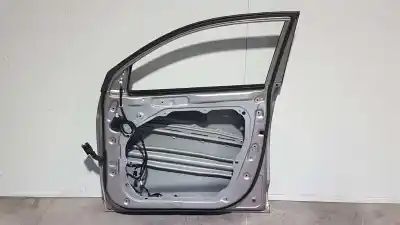 Recambio de automóvil de segunda mano de puerta delantera derecha para hyundai tucson klass bluedrive referencias oem iam 76004d7000  