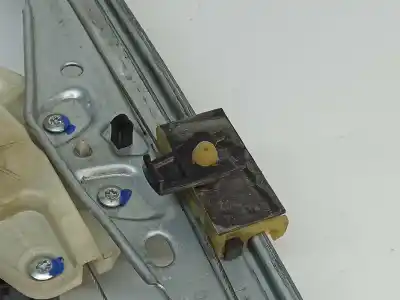 Pezzo di ricambio per auto di seconda mano alzacristalli anteriore destro per citroen c4 cactus feel riferimenti oem iam 9674252480  0130822570