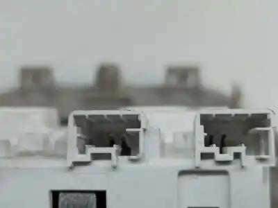 Автозапчастина б/у внутрішне світло для citroen c4 cactus feel посилання на oem iam 9801287677  9801287577