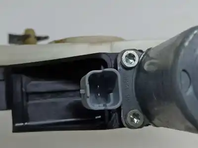 Автозапчастина б/у регулятор вікна передній лівий для citroen c4 cactus feel посилання на oem iam 9674252380  0130822571