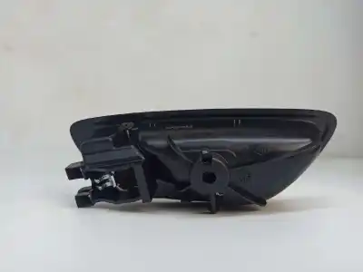 Recambio de automóvil de segunda mano de maneta interior delantera derecha para renault megane iv berlina 5p zen referencias oem iam 826725403r  