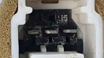 Автозапчастина б/у попільничка для infiniti fx fx30d s посилання на oem iam 688001ca0a  