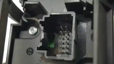 Peça sobressalente para automóvel em segunda mão comutador de luzes por ford fiesta (ccn) trend referências oem iam 1785899 c1bt13a024db c1bt-13a024-db
