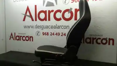 Recambio de automóvil de segunda mano de juego asientos completo para renault twingo iii dynamique referencias oem iam 8201524242 8201522546 / 8201523642 874016675r