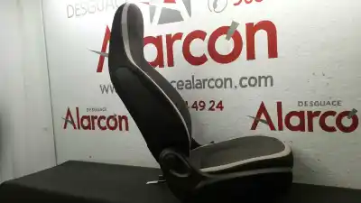Recambio de automóvil de segunda mano de juego asientos completo para renault twingo iii dynamique referencias oem iam 8201524242 8201522546 / 8201523642 874016675r