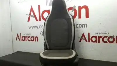 Recambio de automóvil de segunda mano de juego asientos completo para renault twingo iii dynamique referencias oem iam 8201524242 8201522546 / 8201523642 874016675r