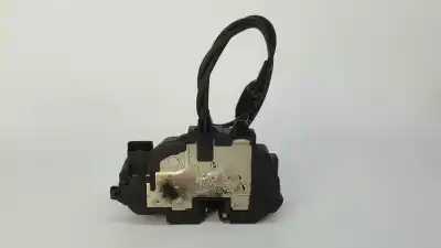 Second-hand car spare part rear right door lock for renault clio iii authentique oem iam references 8200300129  300129f