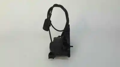 Second-hand car spare part rear right door lock for renault clio iii authentique oem iam references 8200300129  300129f