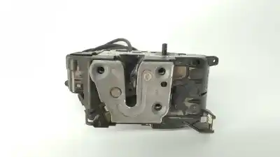 Second-hand car spare part rear left door lock for renault clio iii authentique oem iam references 8200300128  