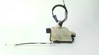 Peça sobressalente para automóvel em segunda mão fechadura da porta traseira esquerda por peugeot 208 active referências oem iam 9688080880