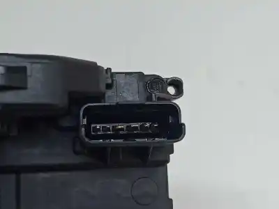 Pièce détachée automobile d'occasion serrure de porte avant droite pour renault laguna coupé (dt0/1) 2.0 dci (dt01, dt08, dt09, dt0k, dt12, dt1c, dt1d, dt1m,... références oem iam 805020011r  