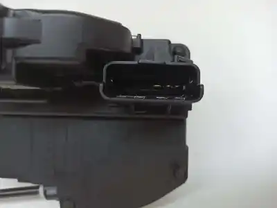 Second-hand car spare part rear right door lock for nissan note (e11e) acenta oem iam references 825009u100  825009u10b