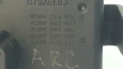 Peça sobressalente para automóvel em segunda mão interruptor 4 piscas - emergência por renault clio iii imusic confort dynamique referências oem iam 8200214896a 88300000 8200483813