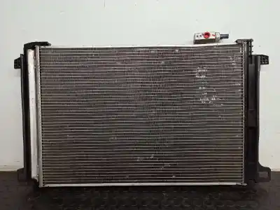 İkinci el araba yedek parçası KLIMA KONDENSER / RADYATÖR için MERCEDES-BENZ CLASE C (W204) FAMILIAR  OEM IAM referansları 2045000554 A2045000654 A2045000254