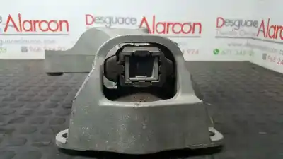 Second-hand car spare part right engine support for dacia sandero stepway oem iam references 112849221r 112100627r 8200805809