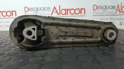 Second-hand car spare part rear engine support for dacia sandero stepway oem iam references 8200575641  8200575641b