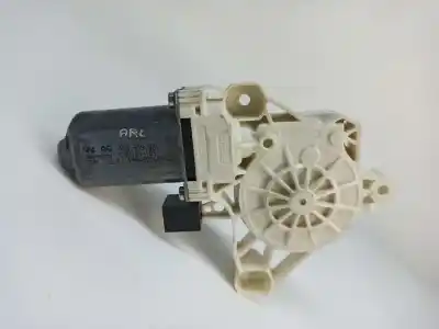 Автозапчасти б/у мотор переднего левого стекла за volkswagen passat variant (cb5) passat ссылки oem iam 4k0959801  c28129101 Автозапчасти б/у мотор переднего левого стекла за volkswagen passat variant (cb5) passat ссылки oem iam 4k0959801  c28129101