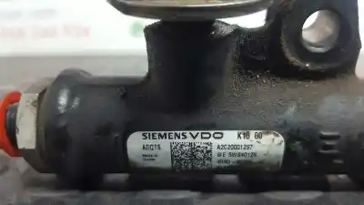 Pièce détachée automobile d'occasion rampe d'injecteur pour peugeot 607 (s2) diamante pack références oem iam 4r8q9c066ac 1570g9 a2c20001297
