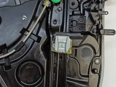 Second-hand car spare part driver left window regulator for mercedes clase c (w205) lim. c 200 cgi (205.042) oem iam references a2057209111 2057209111 / 2057204923 a2057204923