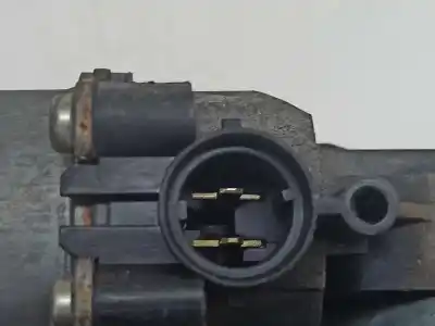 Second-hand car spare part driver left window regulator for renault clio iii authentique oem iam references 8200291145  981282103