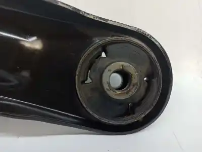 Recambio de automóvil de segunda mano de brazo suspension inferior delantero izquierdo para hyundai i20 city s referencias oem iam 545001j700  