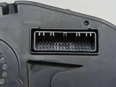 Peça sobressalente para automóvel em segunda mão quadrante por kia stonic (ybcuv) concept referências oem iam 94003h8300  94003-h8300