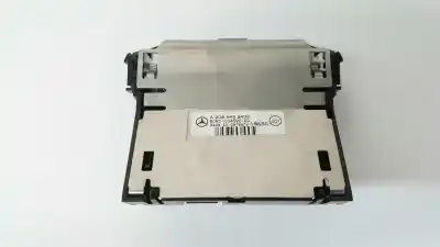 Pièce détachée automobile d'occasion écran multifonctions pour mercedes-benz clase c (w203) berlina 220 cdi (la) (203.008) références oem iam a2095452432  2095452432